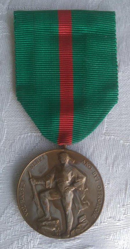 Sokolovo Medal, obverse