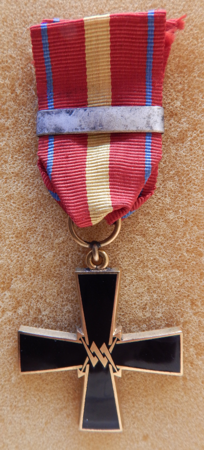 1st Division Cross