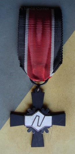 Tolvajärvi Cross