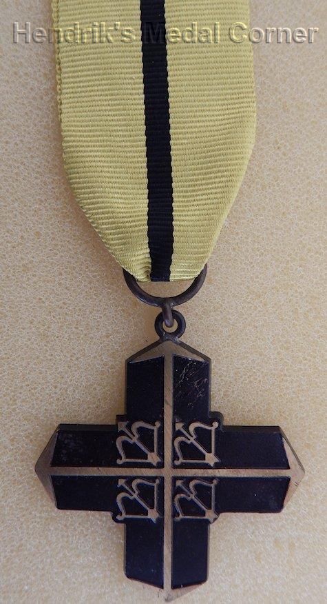 2nd Division Cross