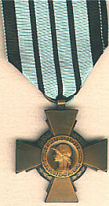 The Vichy Combatant's Cross obverse
