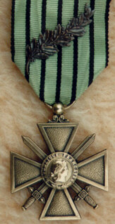 Vichy Croix de Guerre obverse