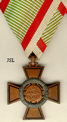 Cross with laurel wreath, no swords