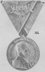 Gold Bravery Medal for Officers