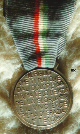 Medal for the Mothers or Widows of the Fallen, rev.
