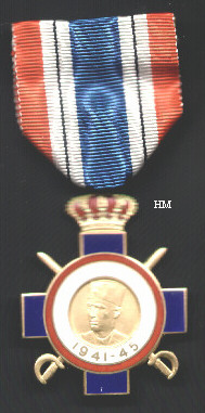 Royal Commemorative War Cross, obverse