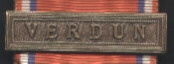 Bronze clasp, grainy