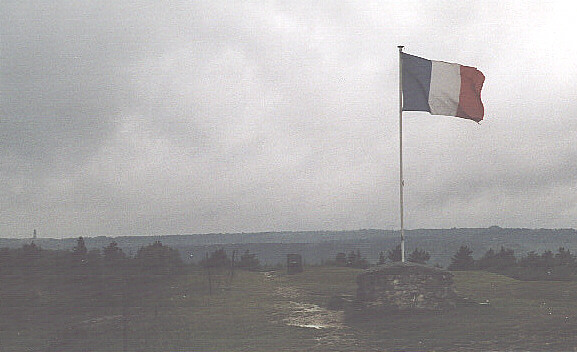 On top of Vaux fortress, to the far left, the Ossuaire tower ...